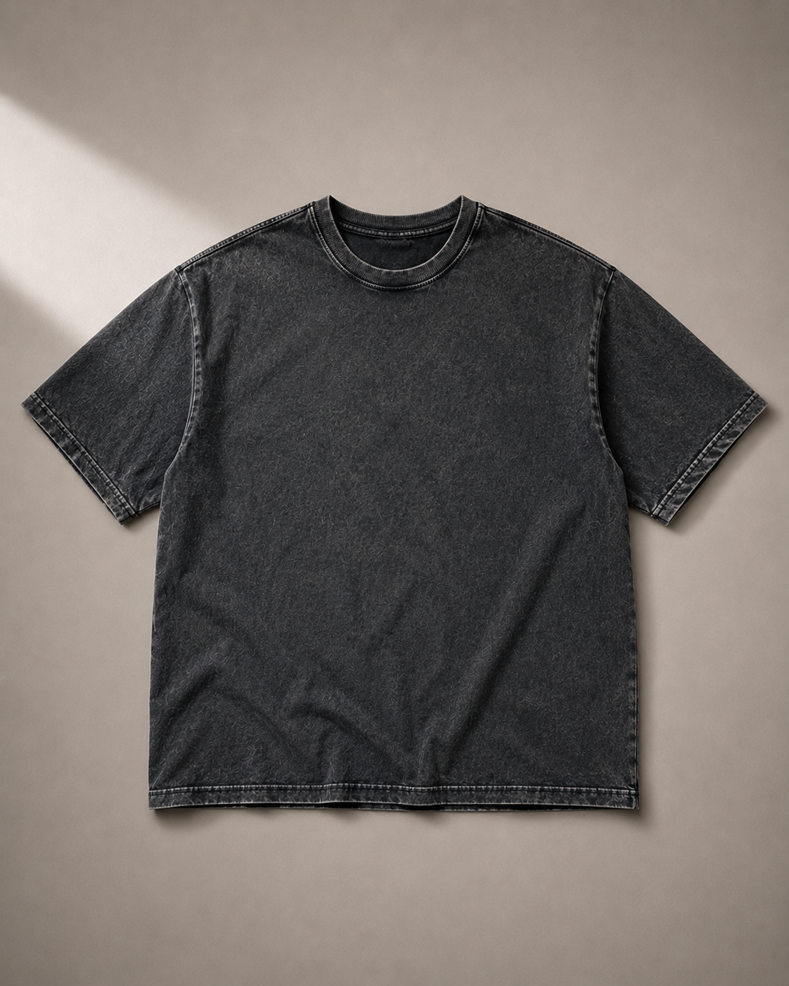 DROP 01 - OVERSIZED GRAPHIC TEE